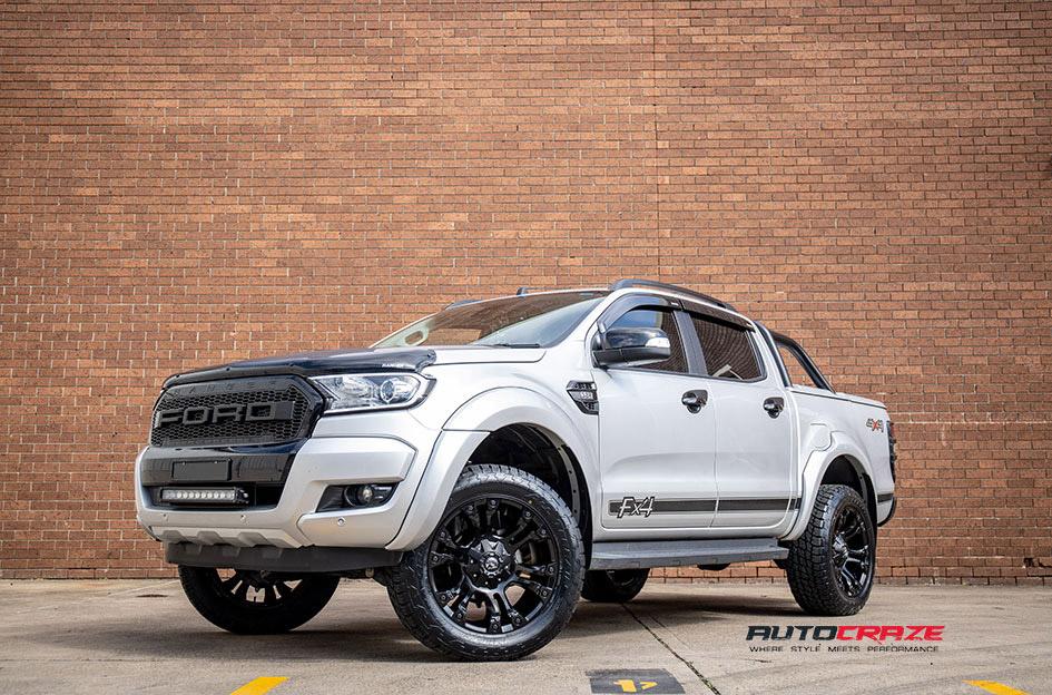 FORD-RANGER-VAPOR-MATTE-BLACK
